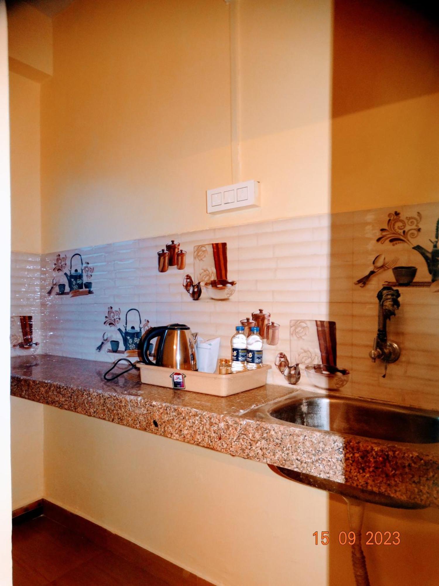 Shree Ram Sia Hotel An Unit Of Shree Ram Sia Trading And Residency Gaya Exterior photo